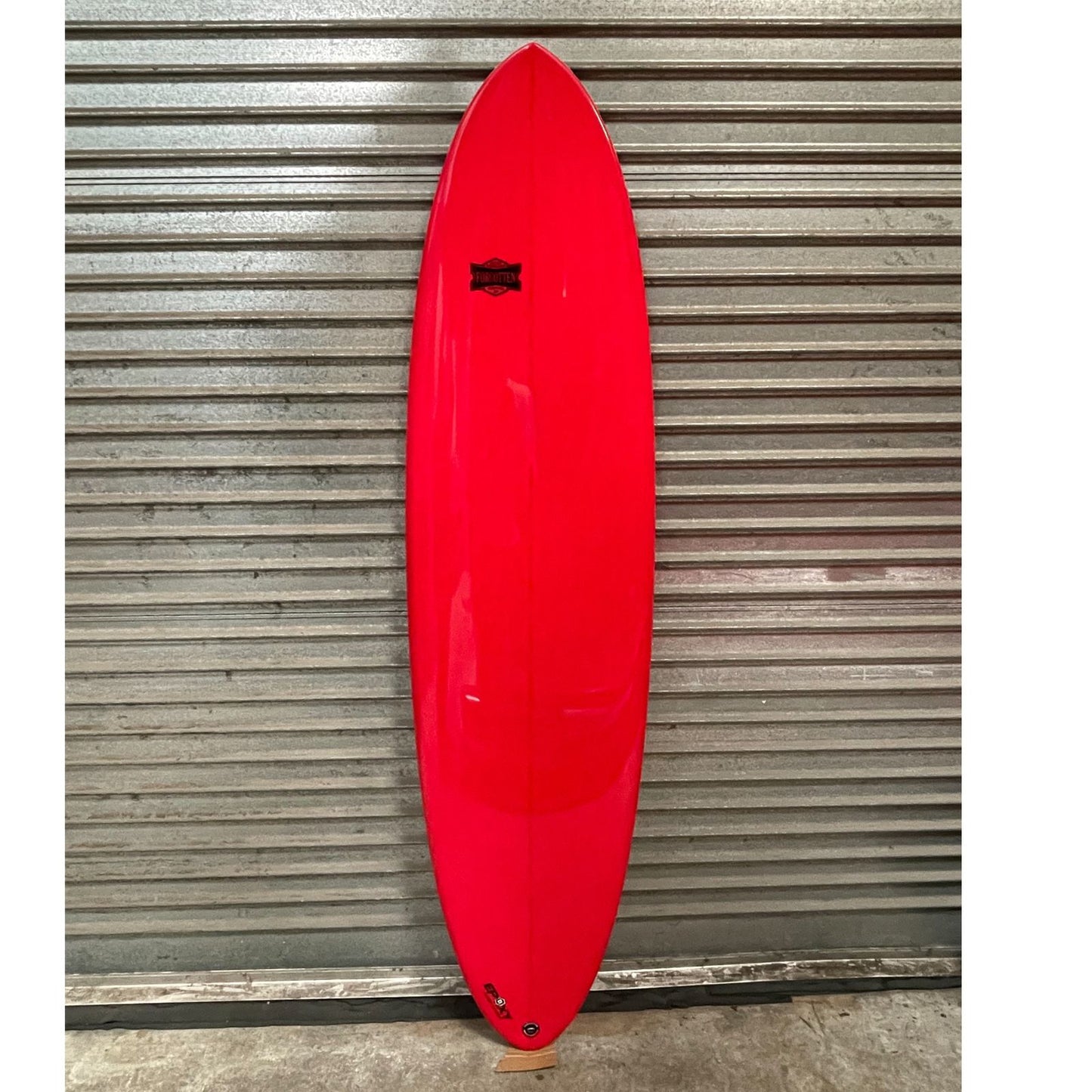 7ft ‘Forgotten’ Retro Egg Round Tail Gloss Tint