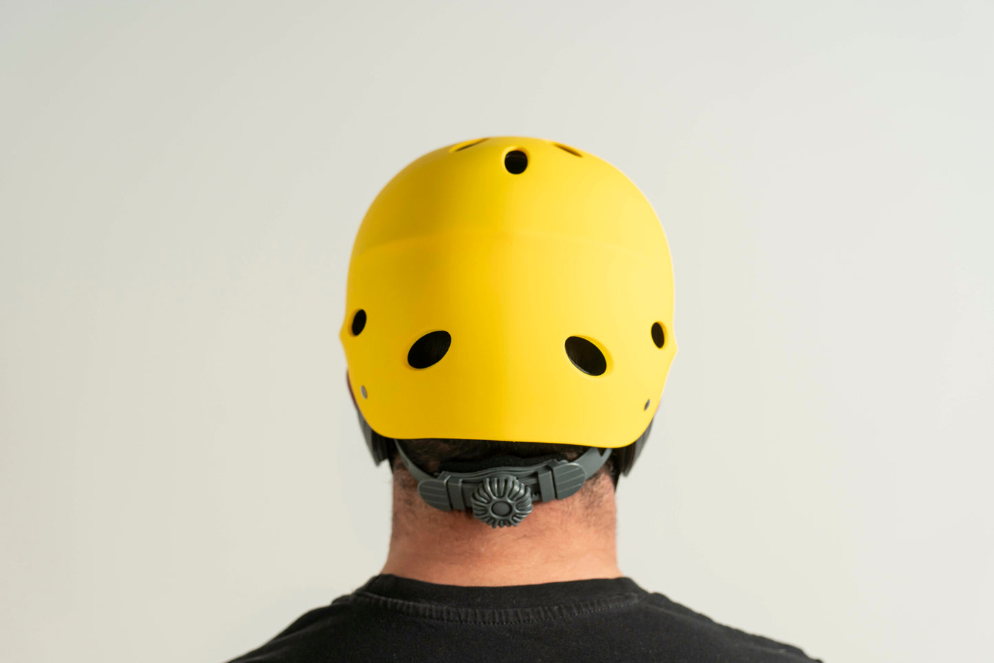 Helmet – Circle One Centre Helmet (CE EN 1385)